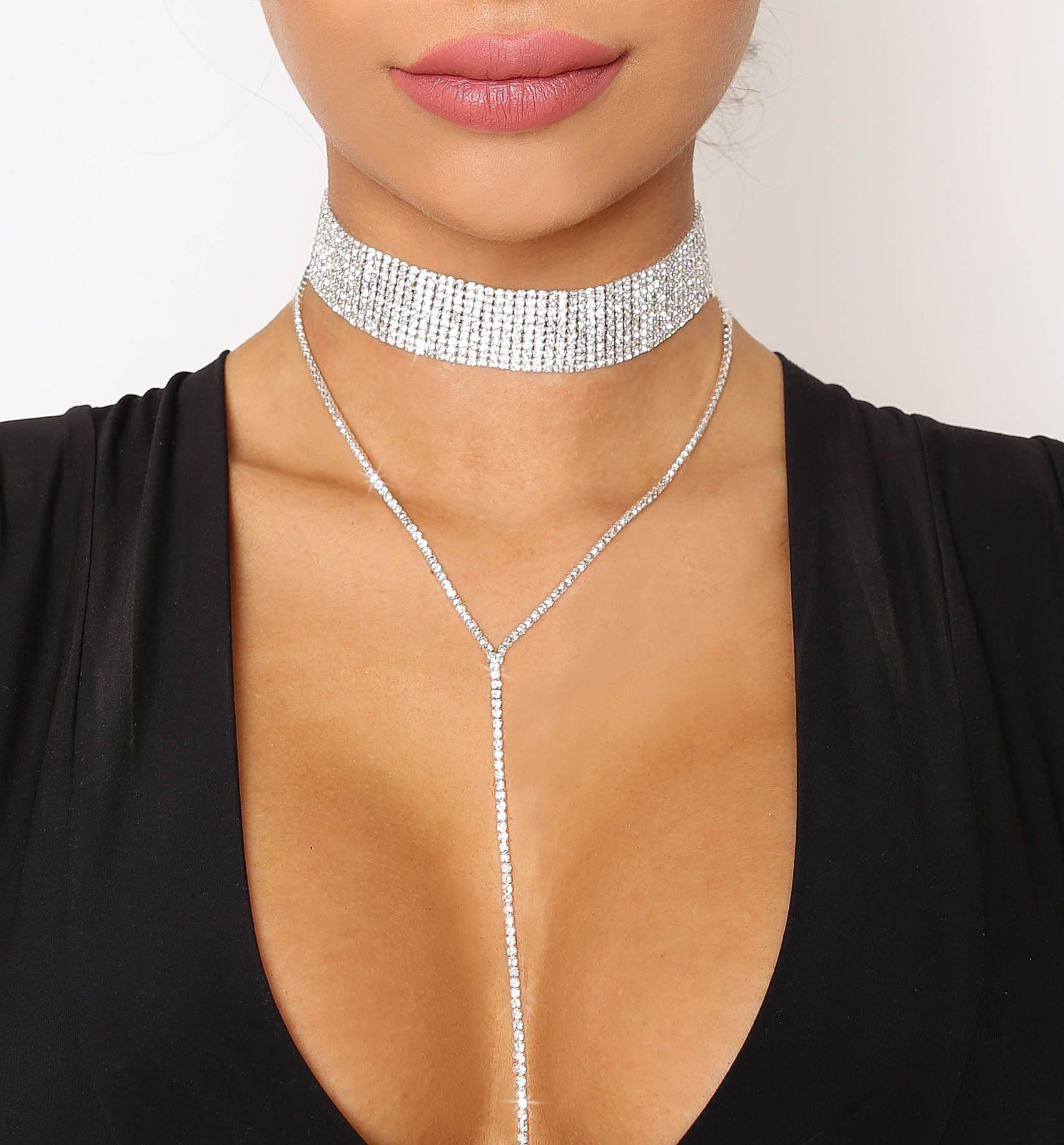 Single Layer Choker Necklace